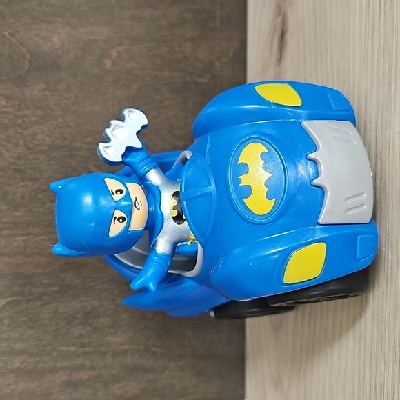 Fisher Price Little People DC Comics Super Friends Batman, Robin, Joker - Picture 2 of 6